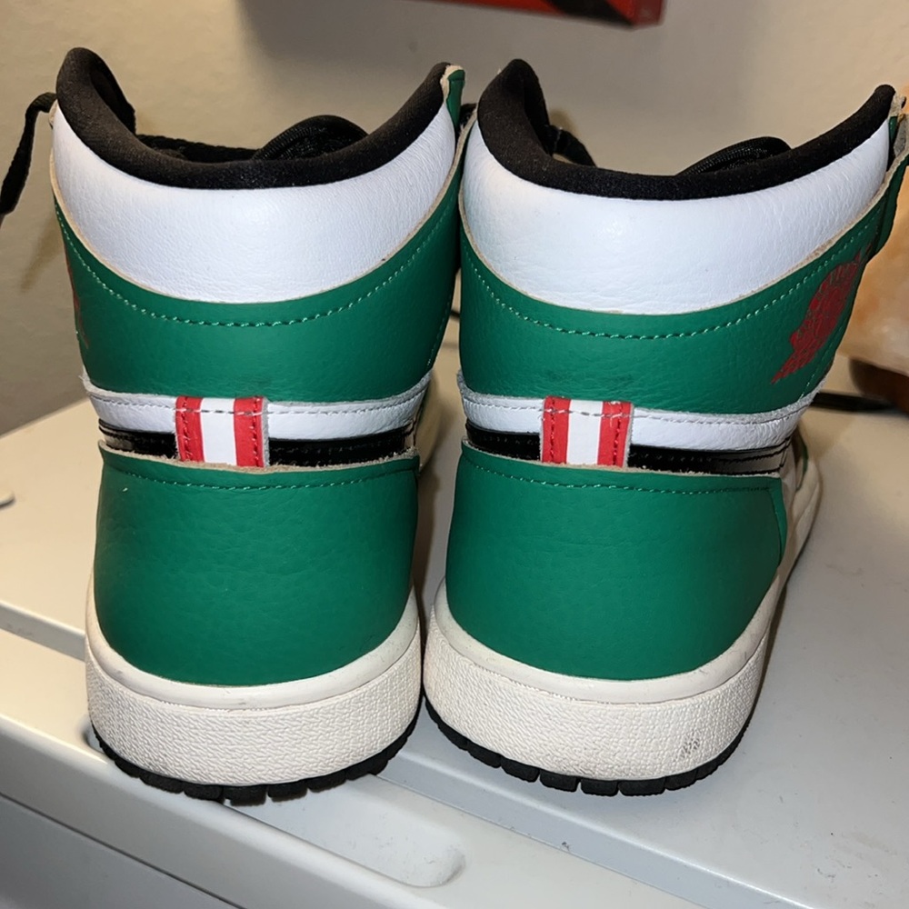 Jordan 1 retro high lucky green - Picture 2 of 8